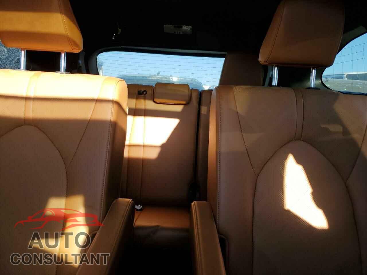 TOYOTA HIGHLANDER 2023 - 5TDEBRCH2PS124977