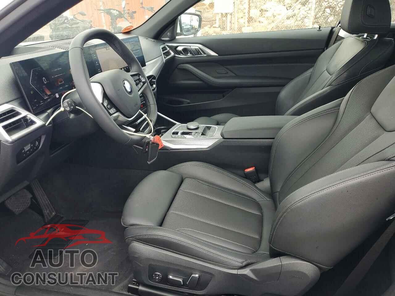 BMW 4 SERIES 2027 - WBA33DB04VCX89457