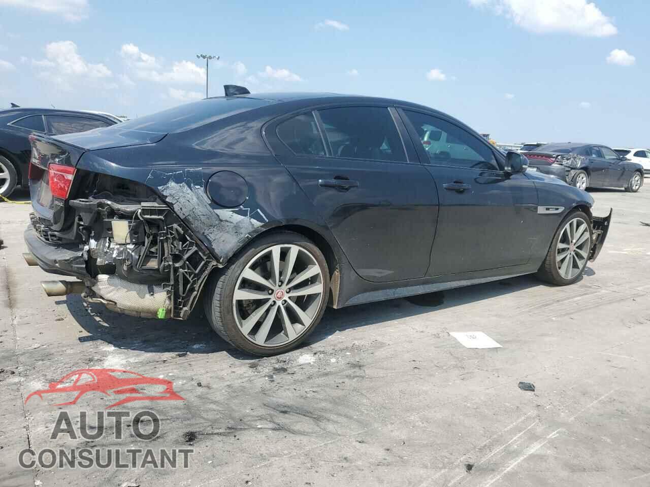 JAGUAR XE 2017 - SAJAF4BVXHCP12613
