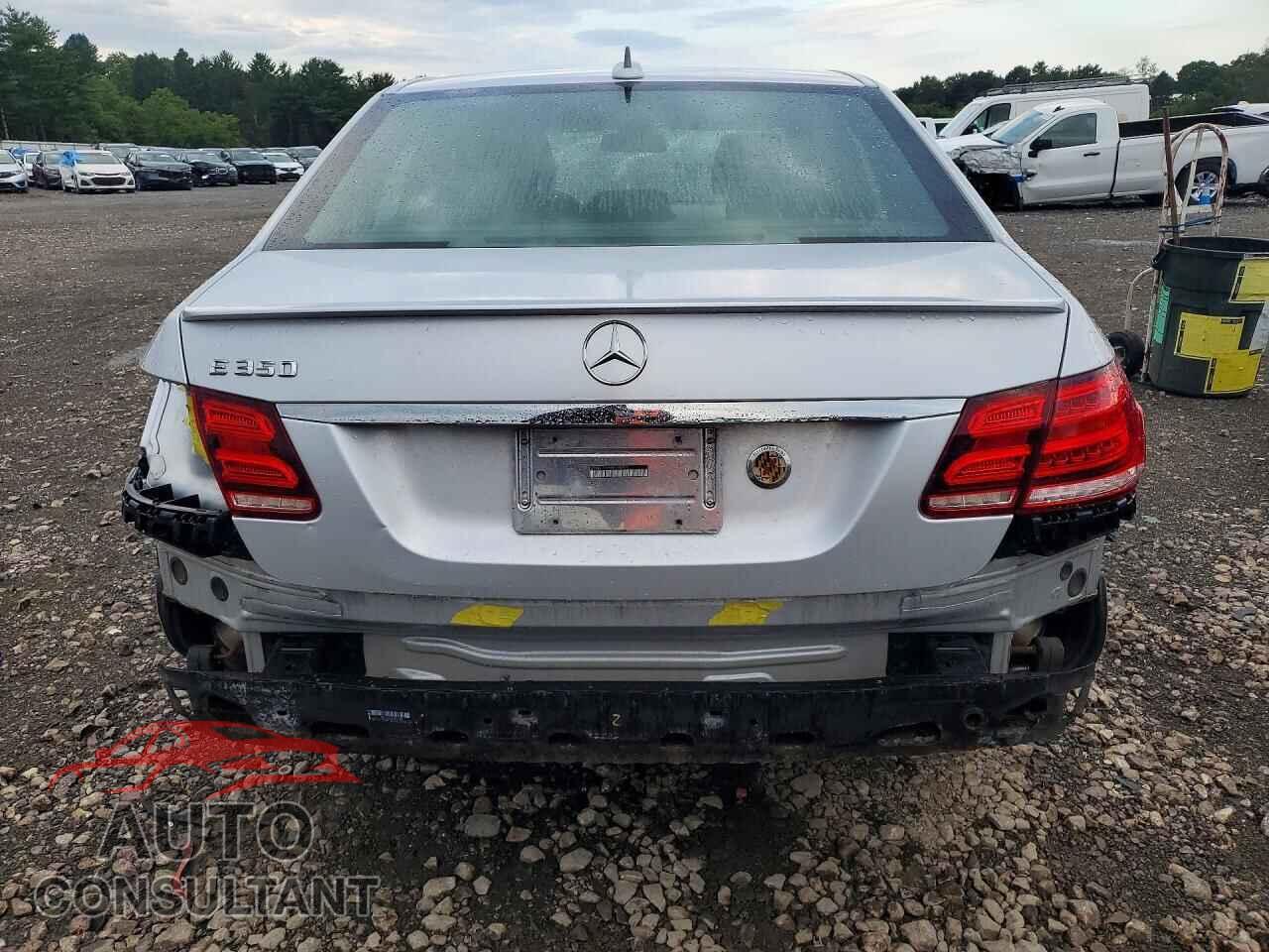 MERCEDES-BENZ E-CLASS 2015 - WDDHF5KB5FB118352