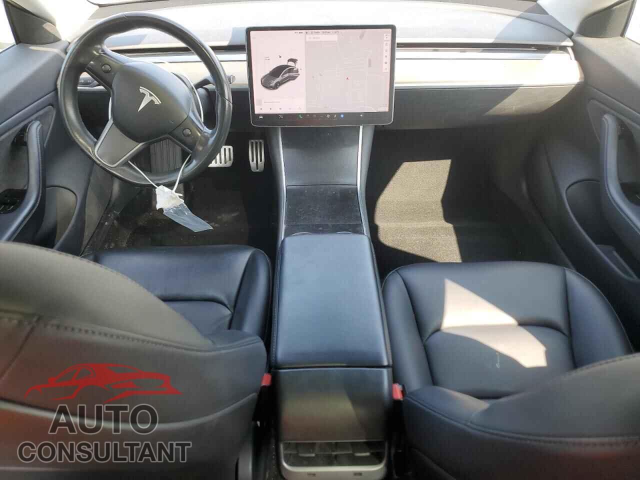 TESLA MODEL 3 2018 - 5YJ3E1EB7JF054414