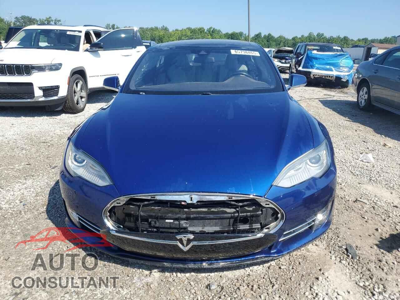 TESLA MODEL S 2015 - 5YJSA1E22FF111973