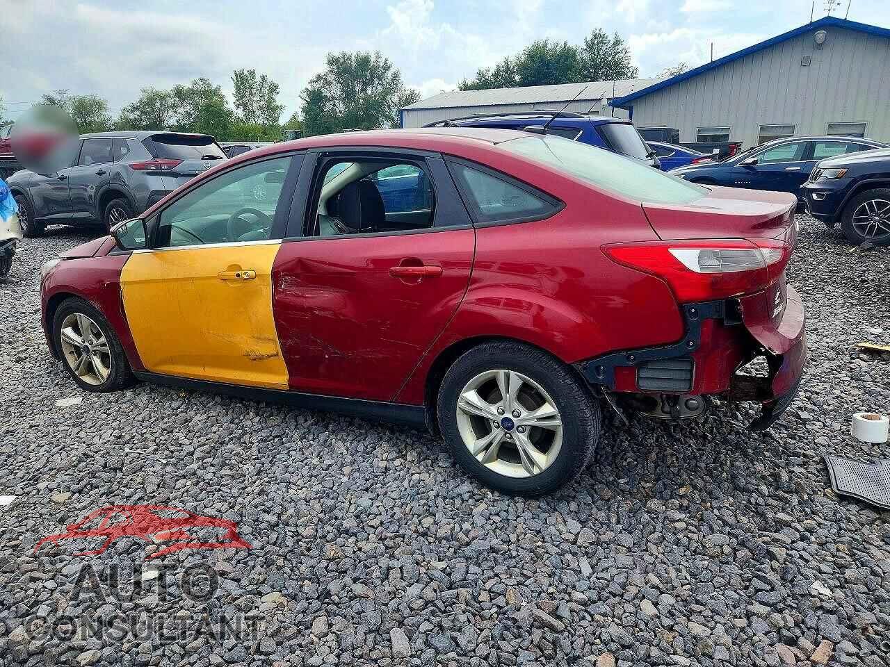 FORD FOCUS 2014 - 1FADP3F21EL379271