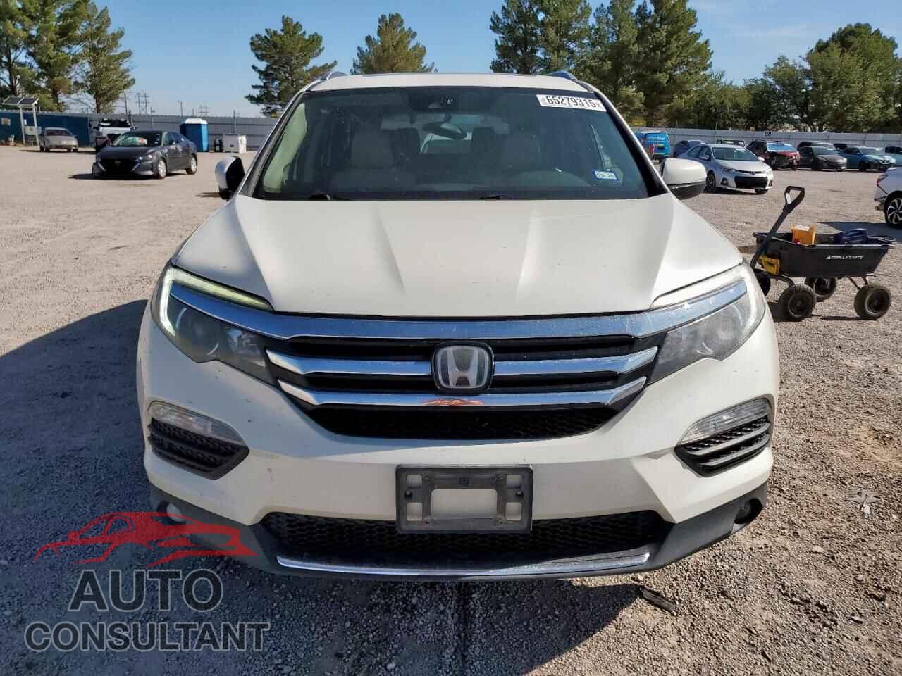 HONDA PILOT 2017 - 5FNYF6H95HB040109