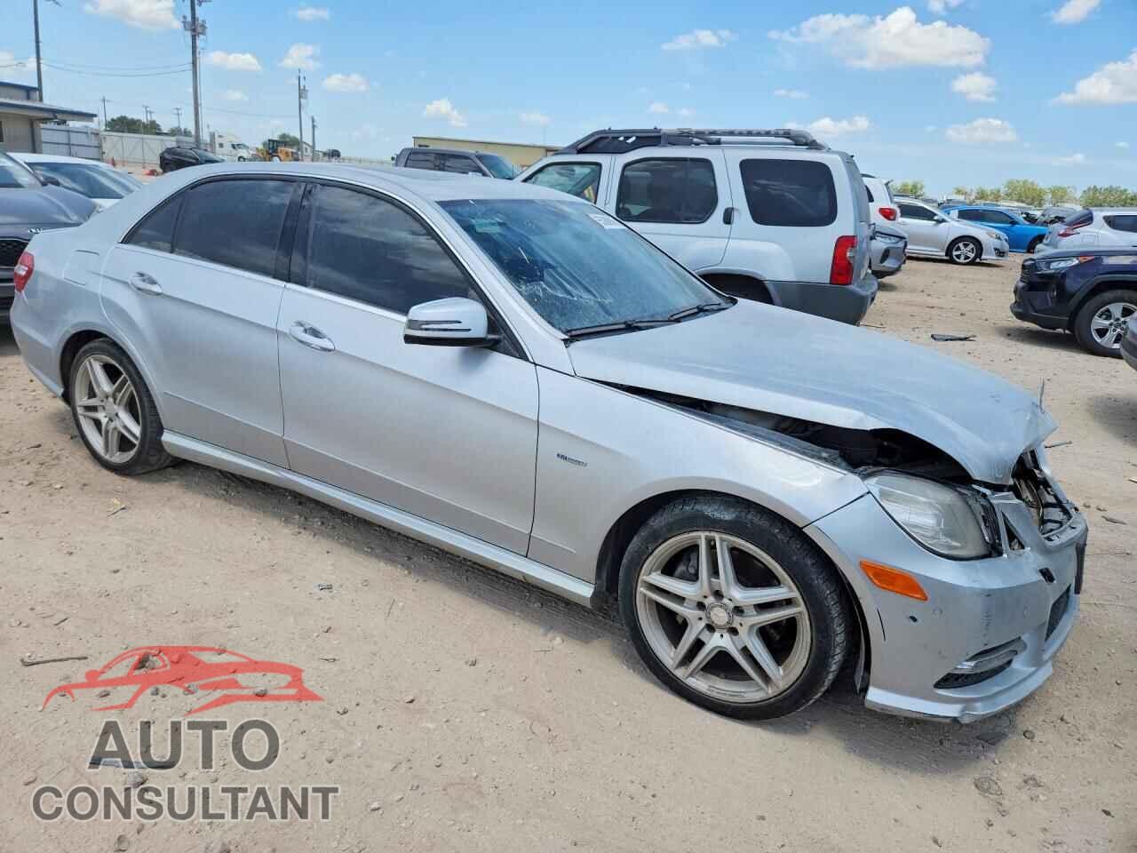 MERCEDES-BENZ E-CLASS 2012 - WDDHF5KBXCA645708