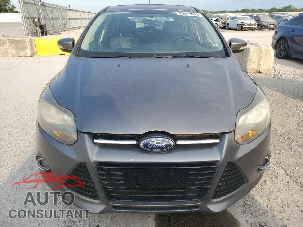 FORD FOCUS 2014 - 1FADP3N2XEL107612