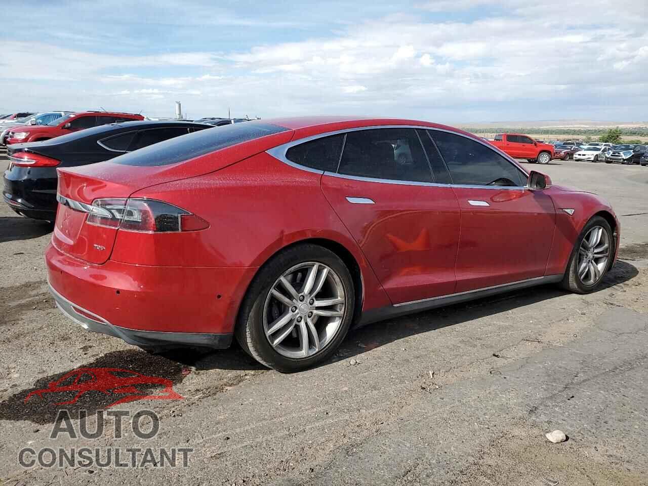 TESLA MODEL S 2015 - 5YJSA1S23FF095965