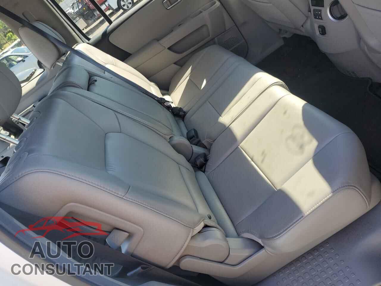 HONDA PILOT 2012 - 5FNYF4H54CB059082