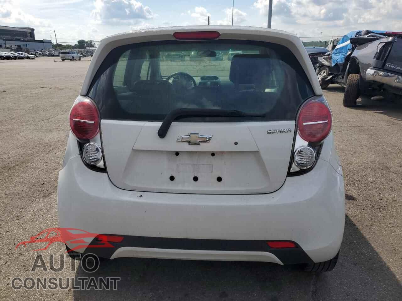 CHEVROLET SPARK 2015 - KL8CD6S9XFC746875