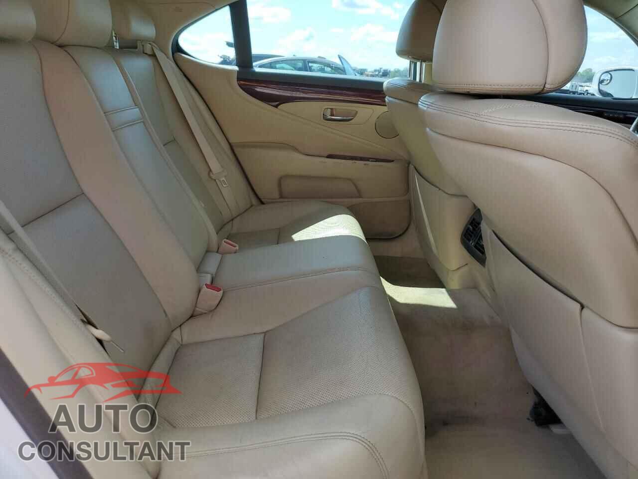 LEXUS LS460 2010 - JTHCL5EF8A5005349