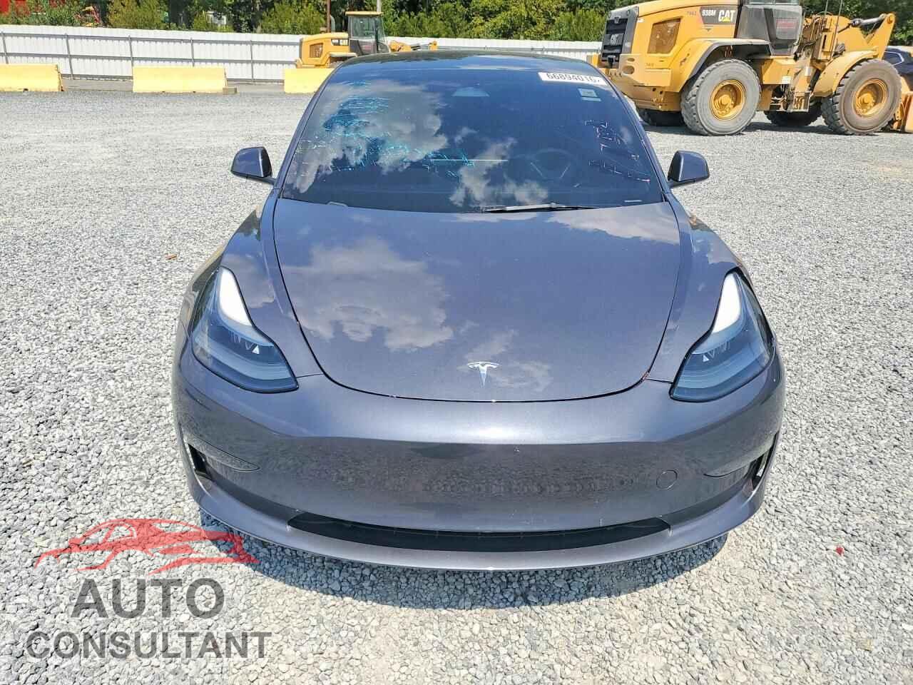 TESLA MODEL 3 2023 - 5YJ3E1EA5PF697652