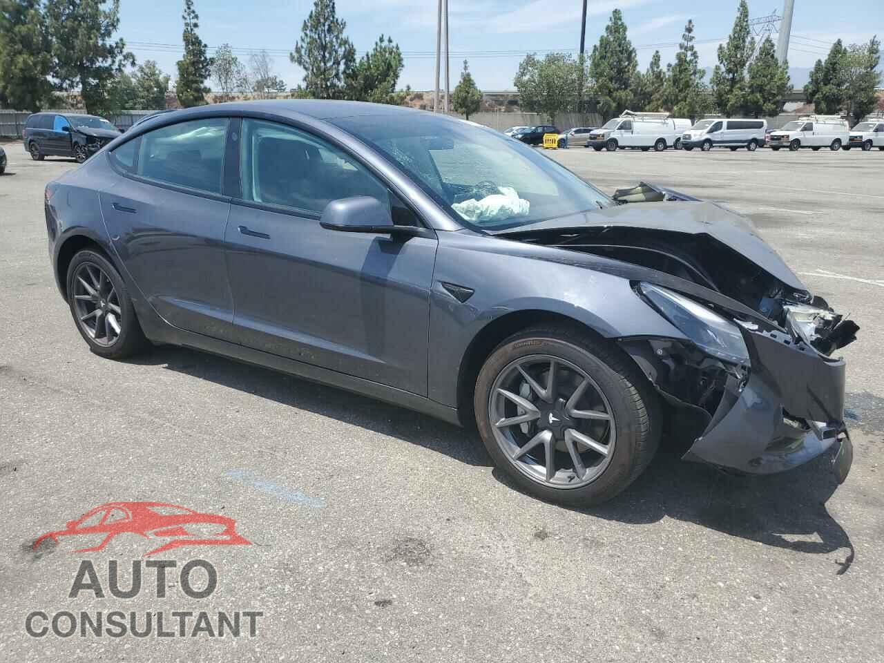 TESLA MODEL 3 2023 - 5YJ3E1EA0PF642297