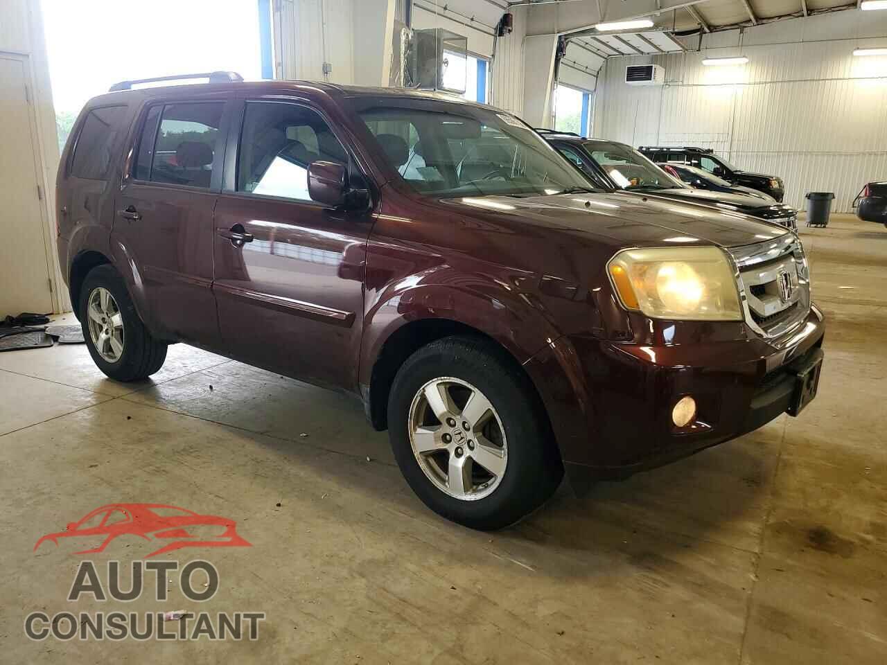 HONDA PILOT 2011 - 5FNYF4H64BB008057
