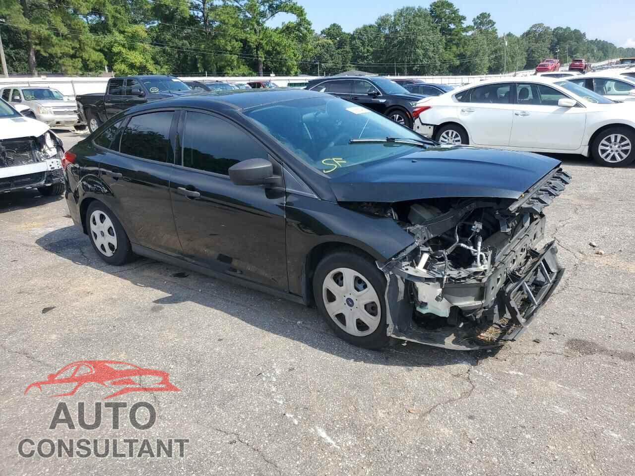 FORD FOCUS 2015 - 1FADP3E26FL208356