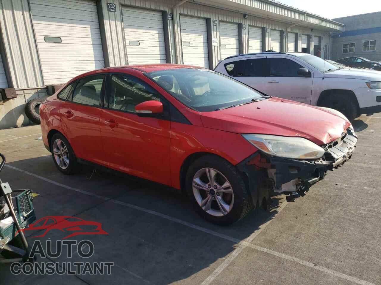 FORD FOCUS 2014 - 1FADP3F22EL301470