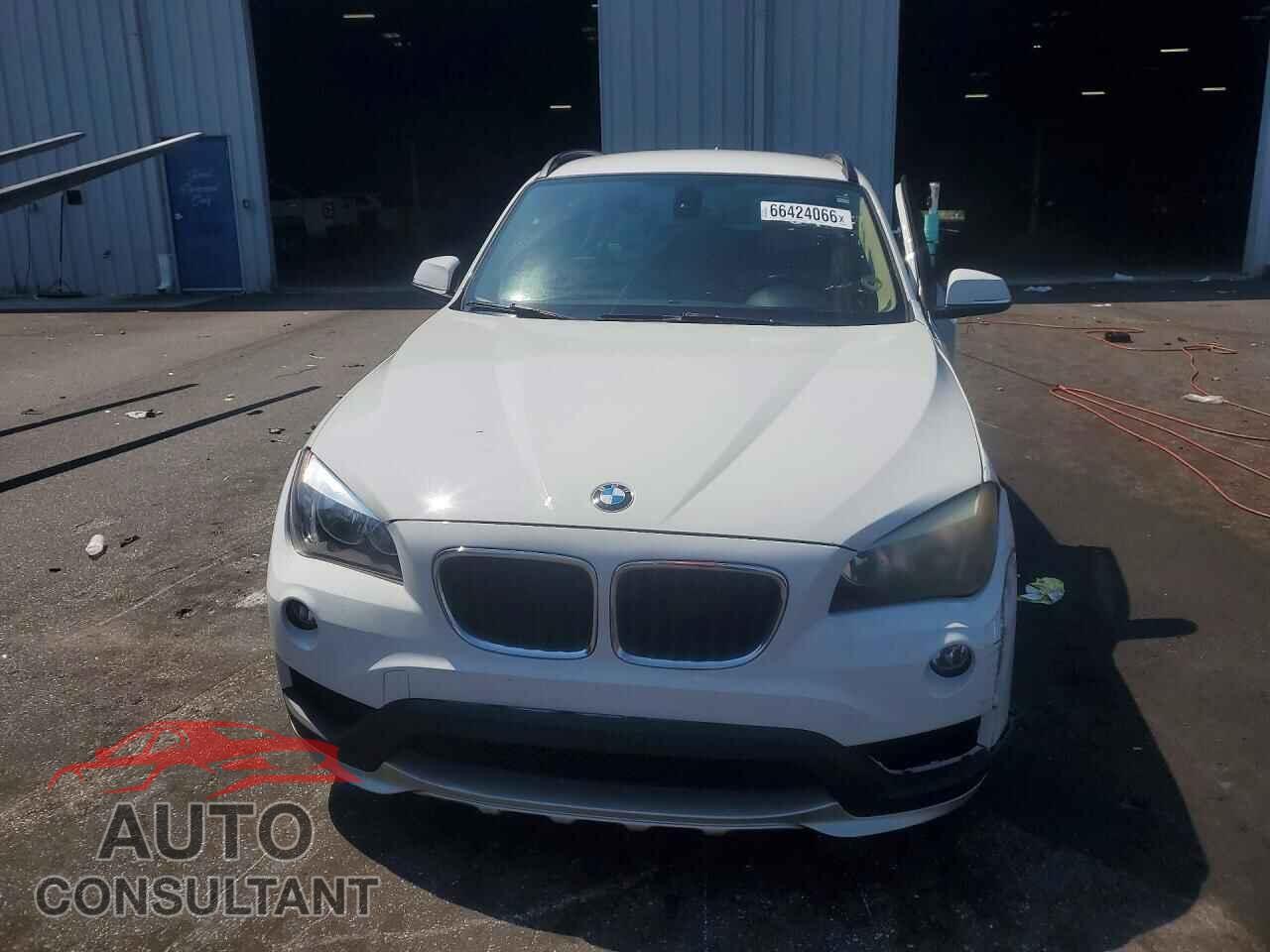BMW X1 2015 - WBAVM1C53FVW57262