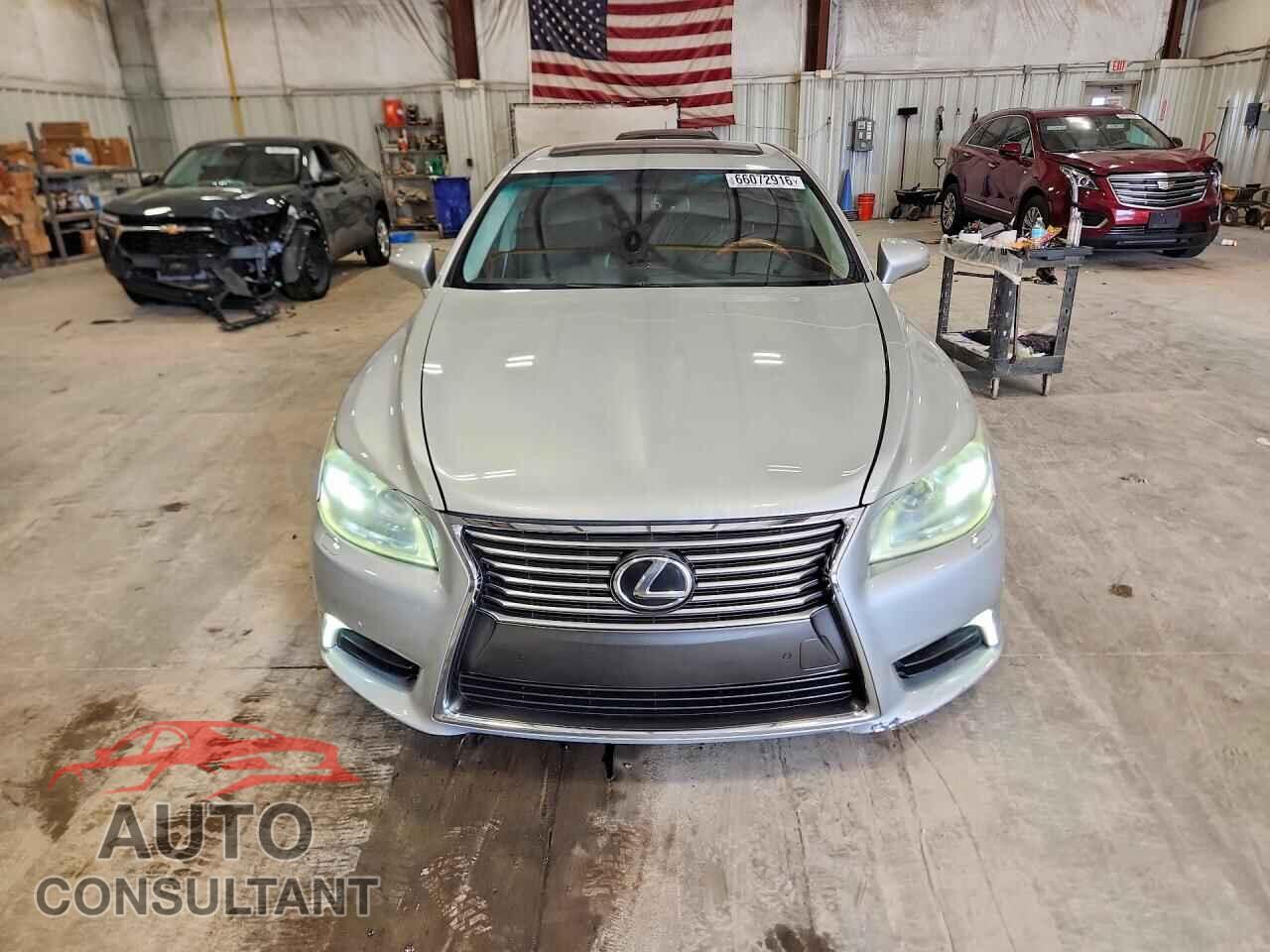 LEXUS LS460 2013 - JTHDL5EF8D5005327