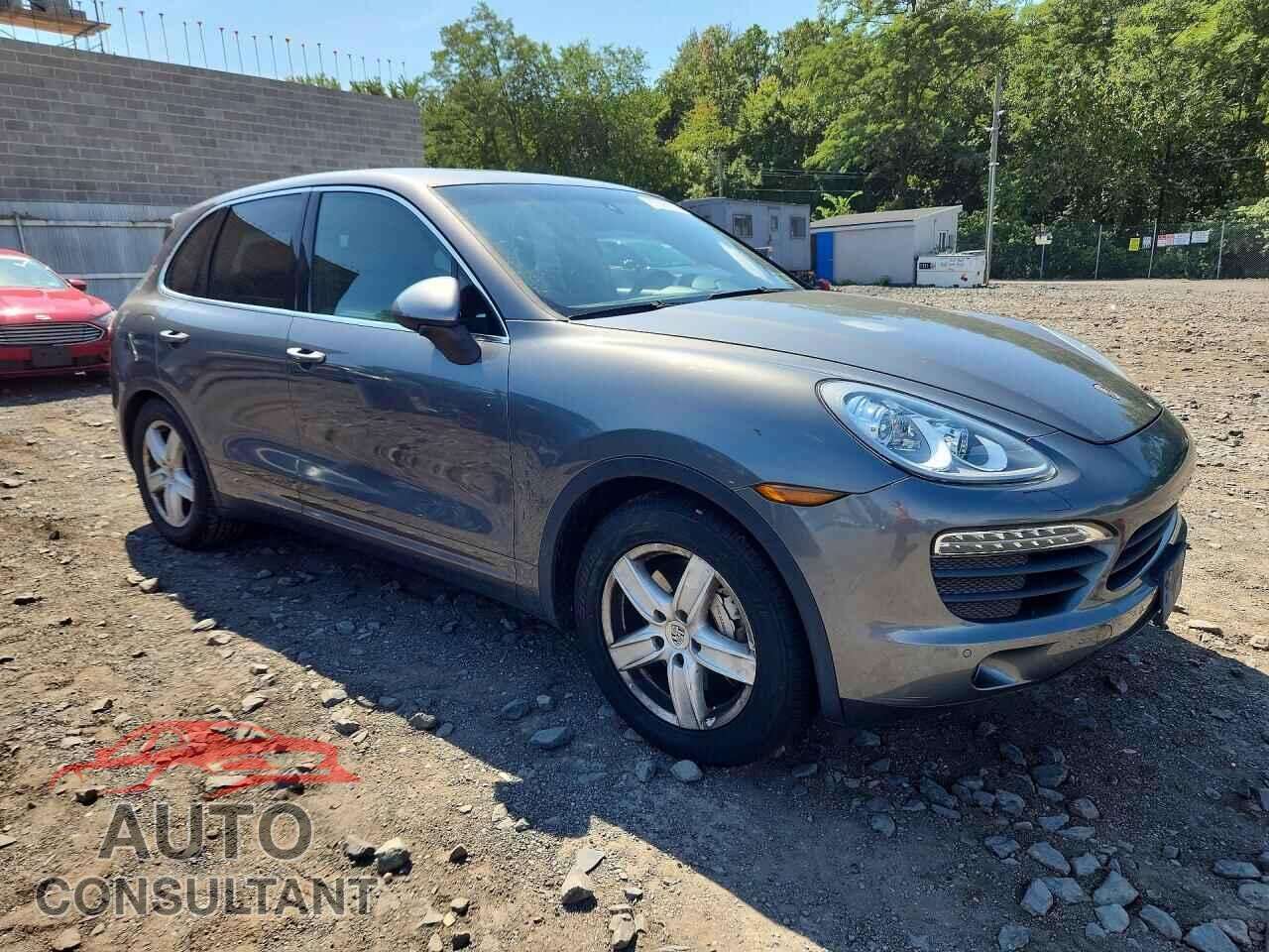PORSCHE CAYENNE 2012 - WP1AB2A24CLA50055