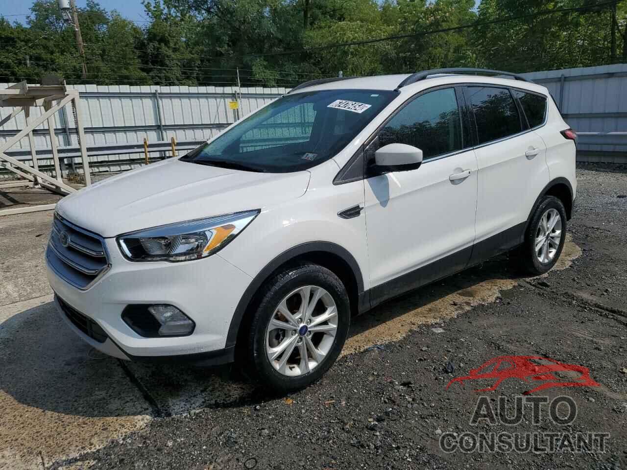 FORD ESCAPE 2018 - 1FMCU9GD3JUC76970