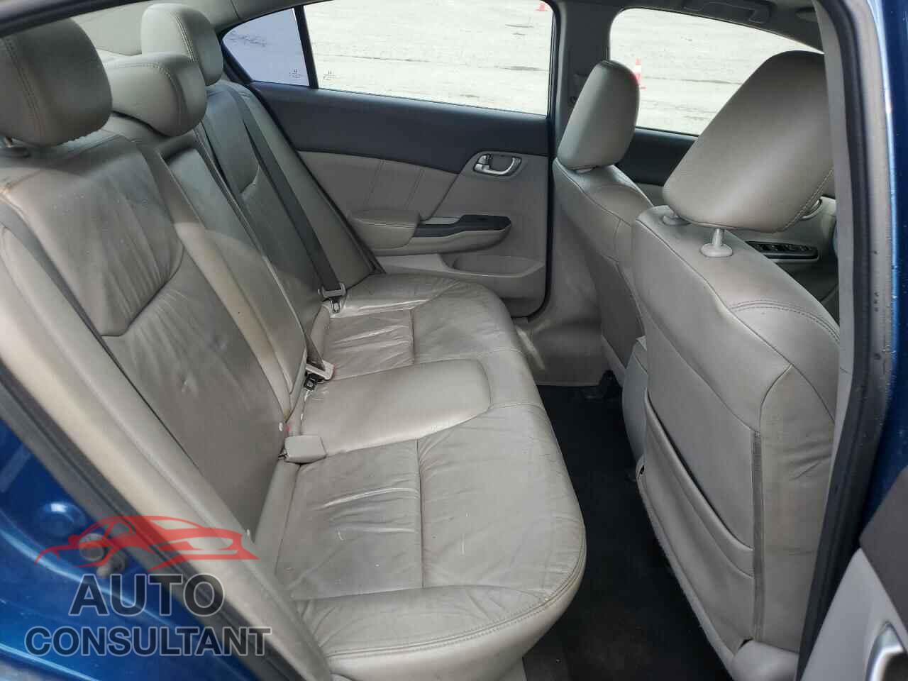 HONDA CIVIC 2012 - 19XFB2F90CE023067