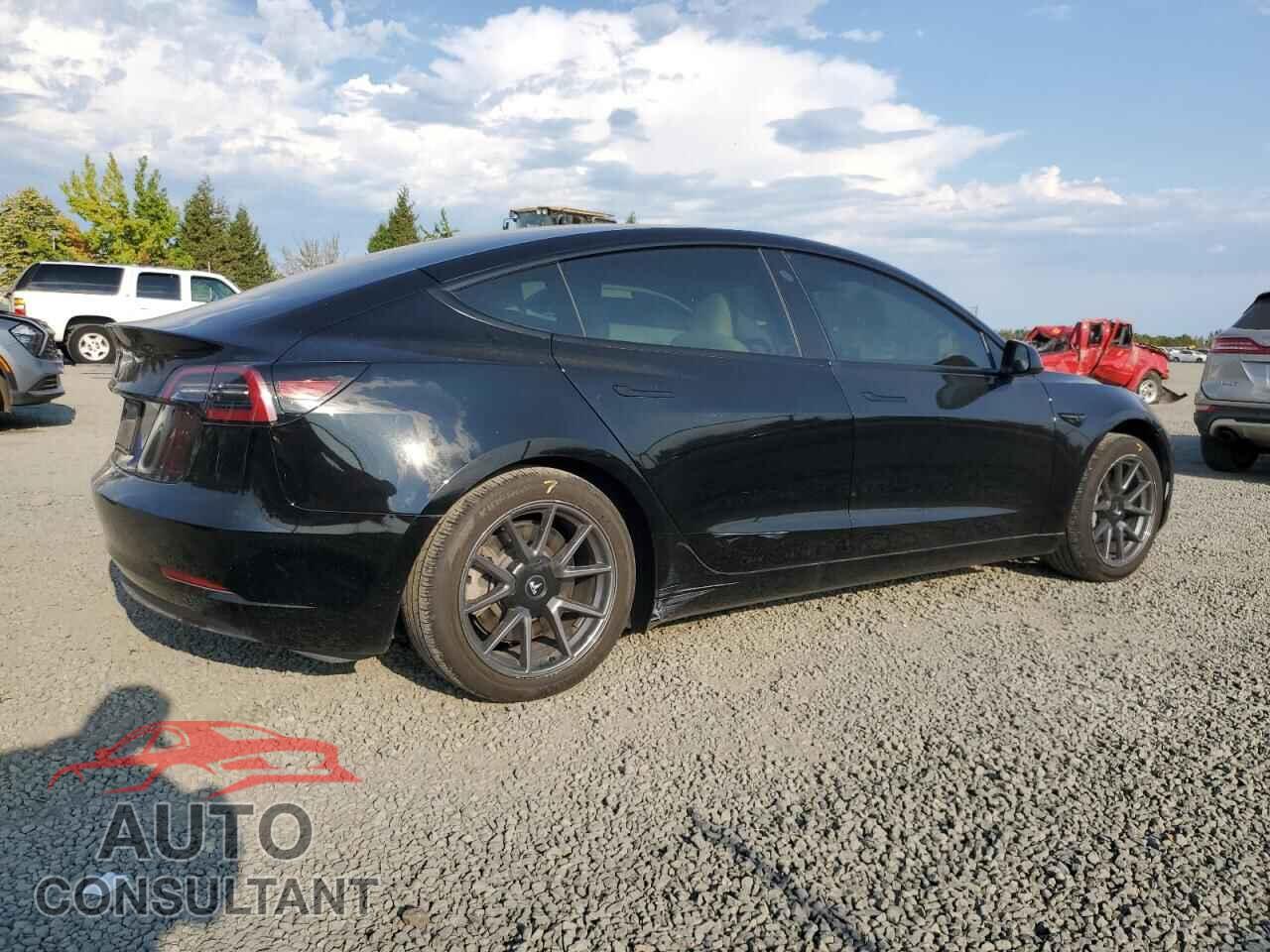 TESLA MODEL 3 2023 - 5YJ3E1EA3PF512126