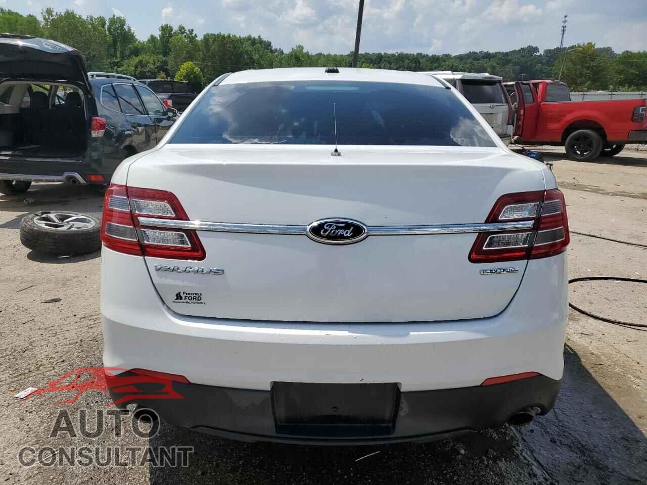 FORD TAURUS 2013 - 1FAHP2D8XDG152686