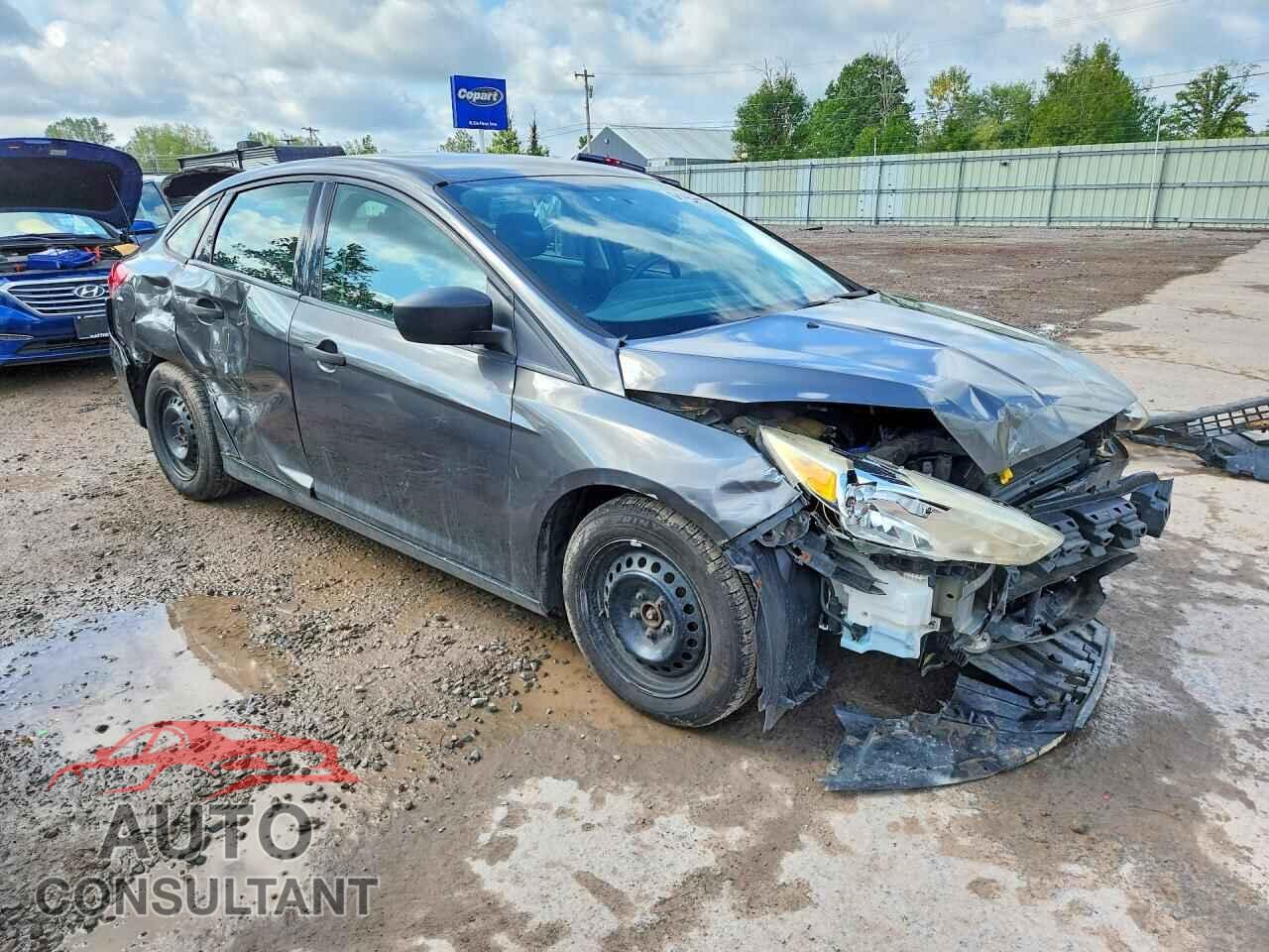 FORD FOCUS 2015 - 1FADP3E22FL372106