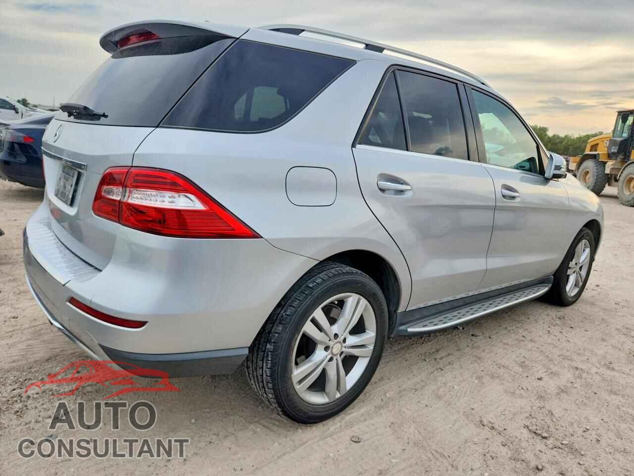 MERCEDES-BENZ M-CLASS 2013 - 4JGDA5JB9DA260839