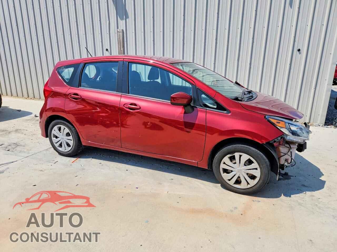 NISSAN VERSA 2018 - 3N1CE2CP0JL356751