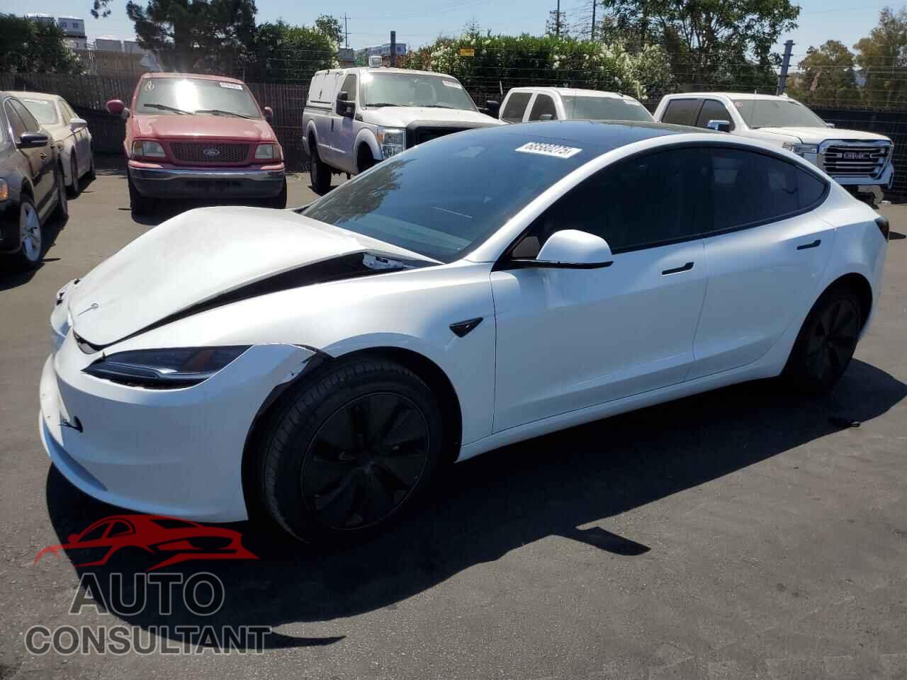 TESLA MODEL 3 2024 - 5YJ3E1EA4RF857698