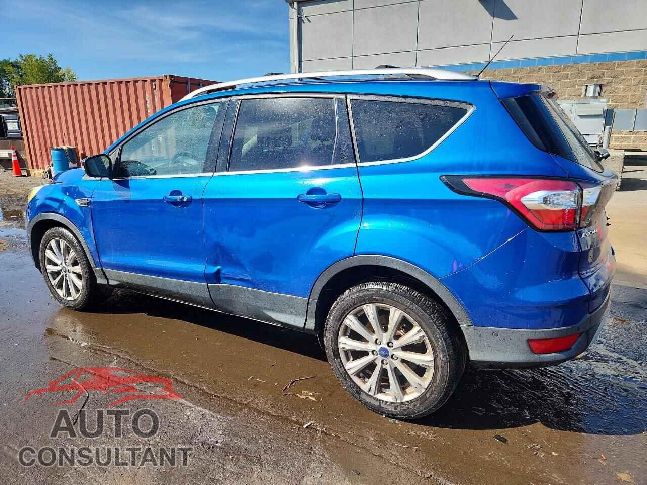 FORD ESCAPE 2017 - 1FMCU9JD6HUC16796