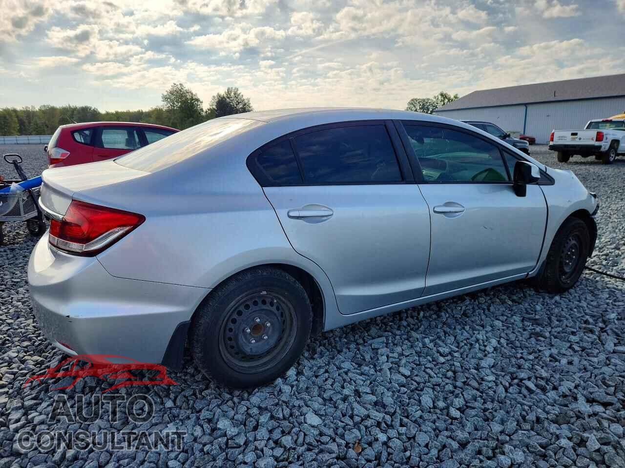 HONDA CIVIC 2013 - 19XFB2F5XDE093707
