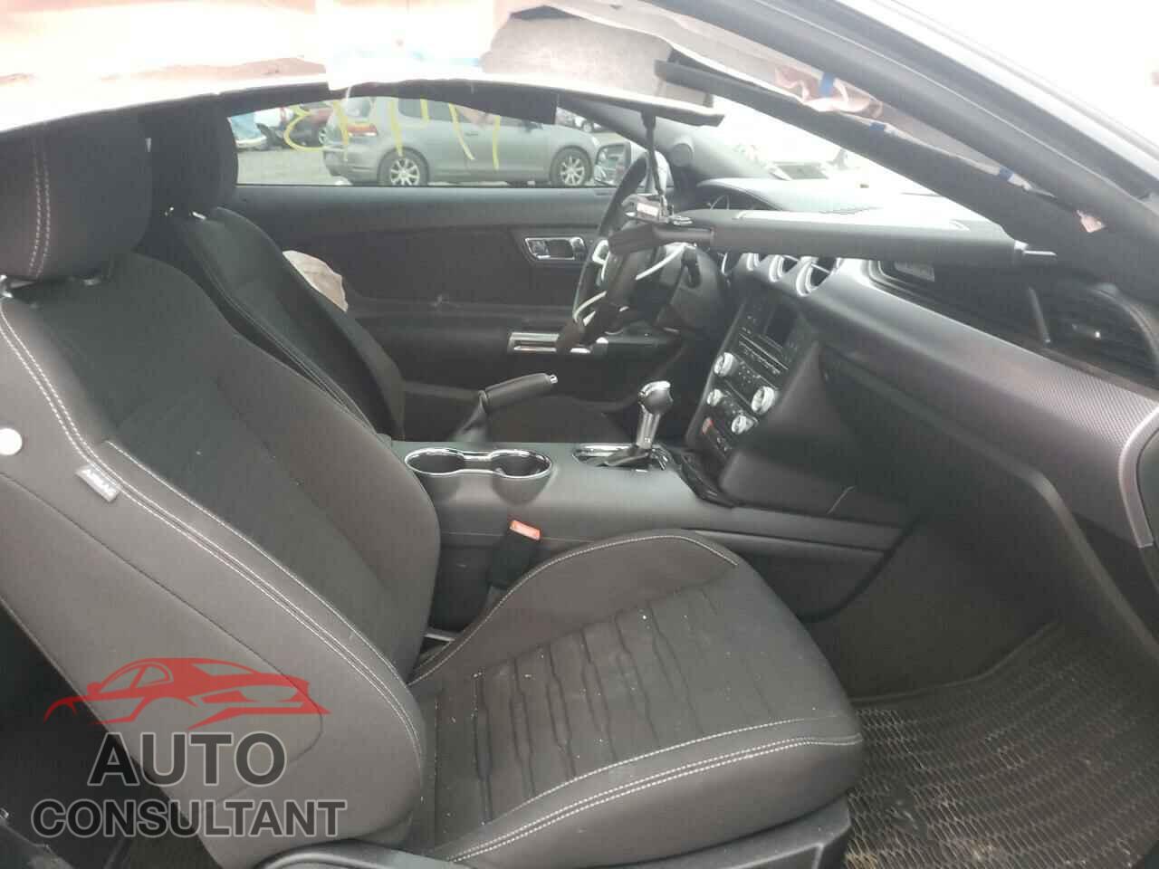 FORD MUSTANG 2017 - 1FA6P8CF7H5332994