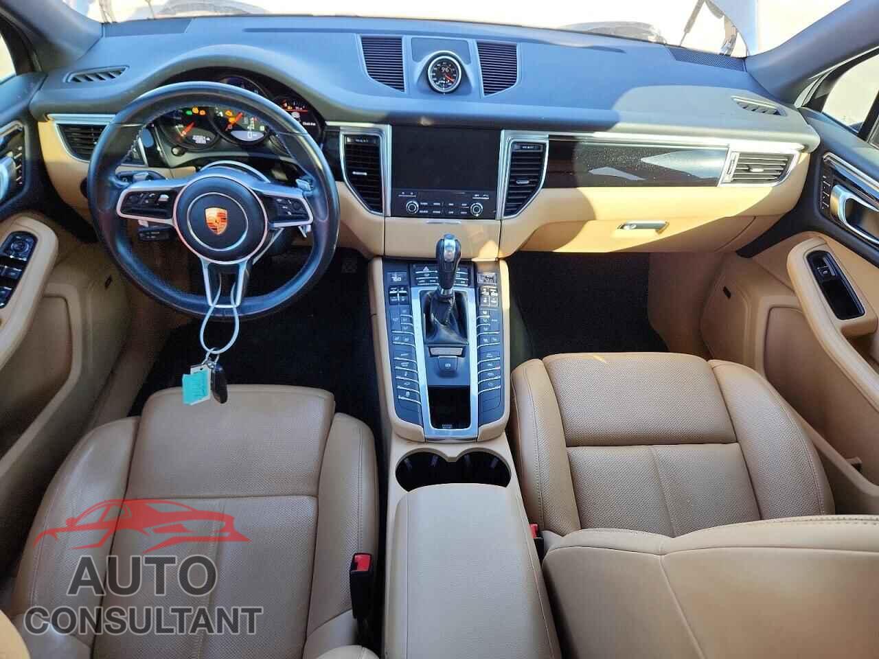 PORSCHE MACAN 2018 - WP1AA2A52JLB22123