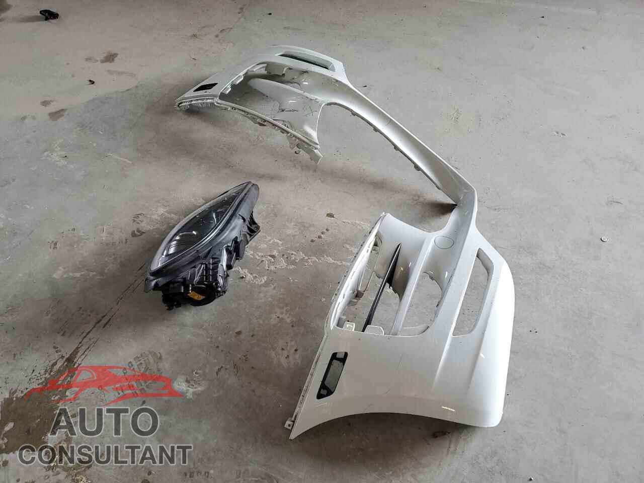 PORSCHE MACAN 2018 - WP1AG2A51JLB65415