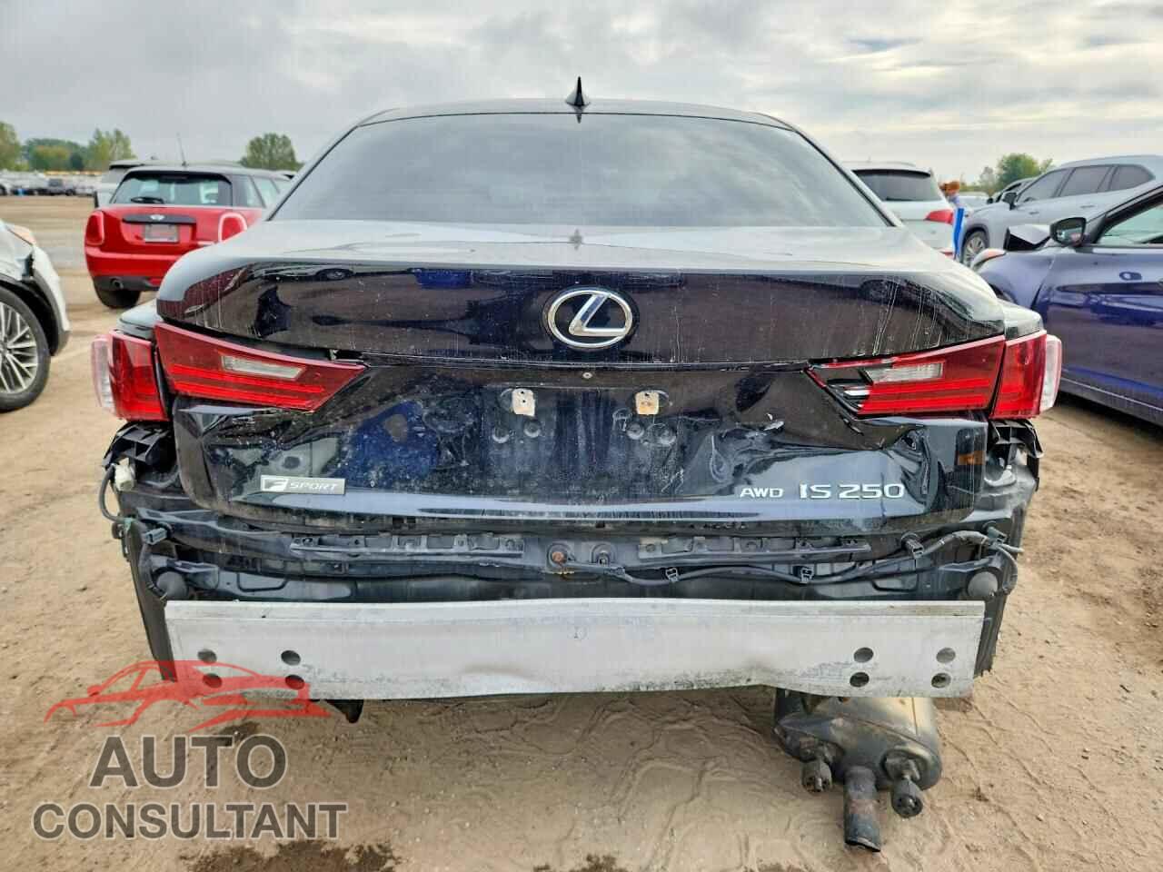 LEXUS IS 2015 - JTHCF1D24F5016676