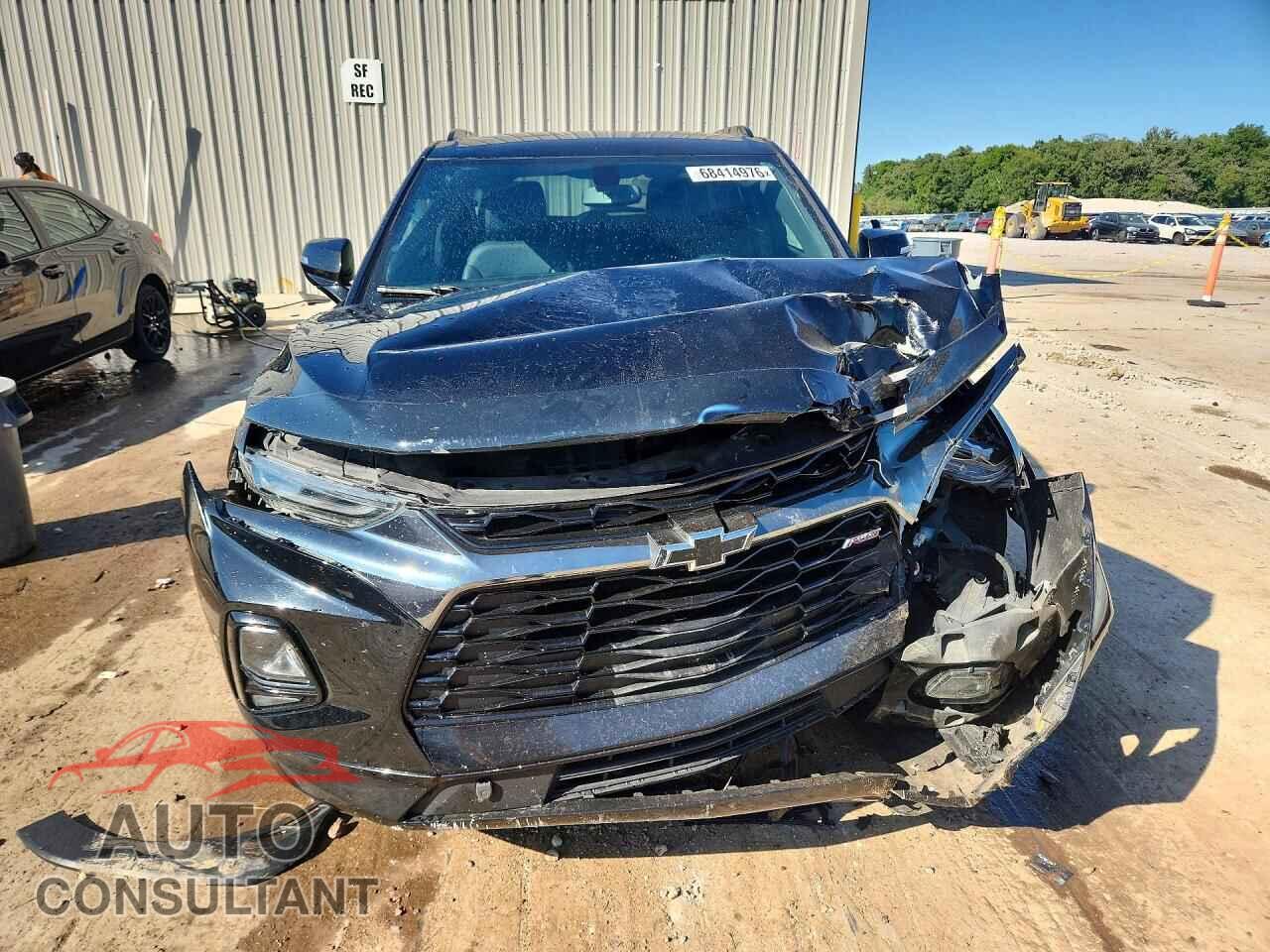 CHEVROLET BLAZER 2019 - 3GNKBJRS6KS687694