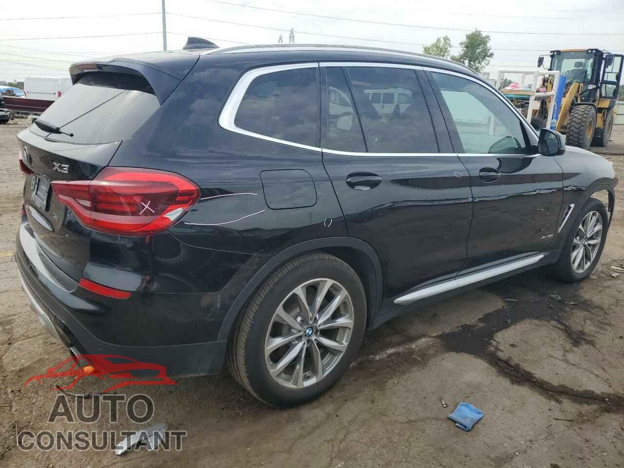 BMW X3 2018 - 5UXTR9C55JLD61501