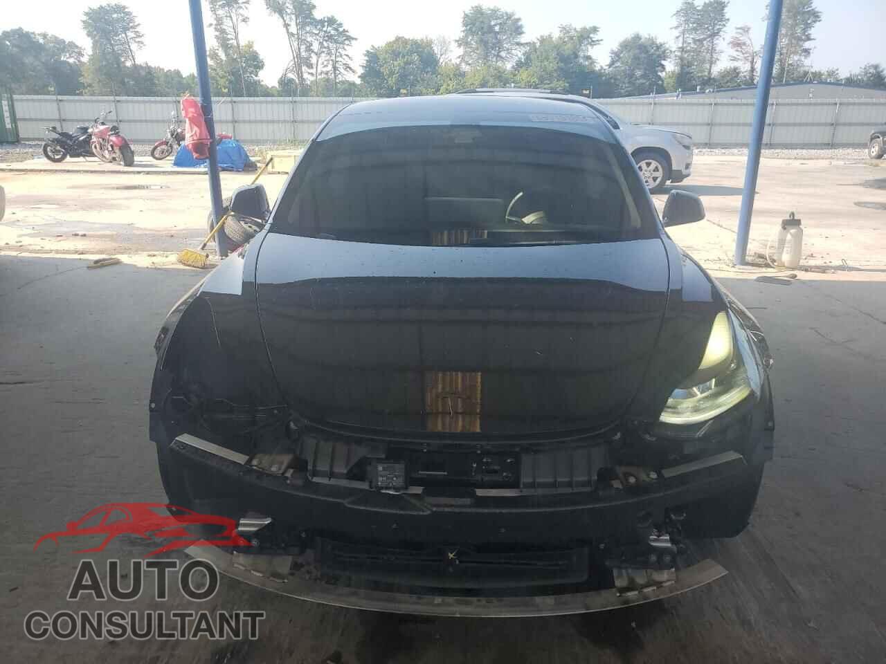 TESLA MODEL 3 2021 - 5YJ3E1EA9MF911618
