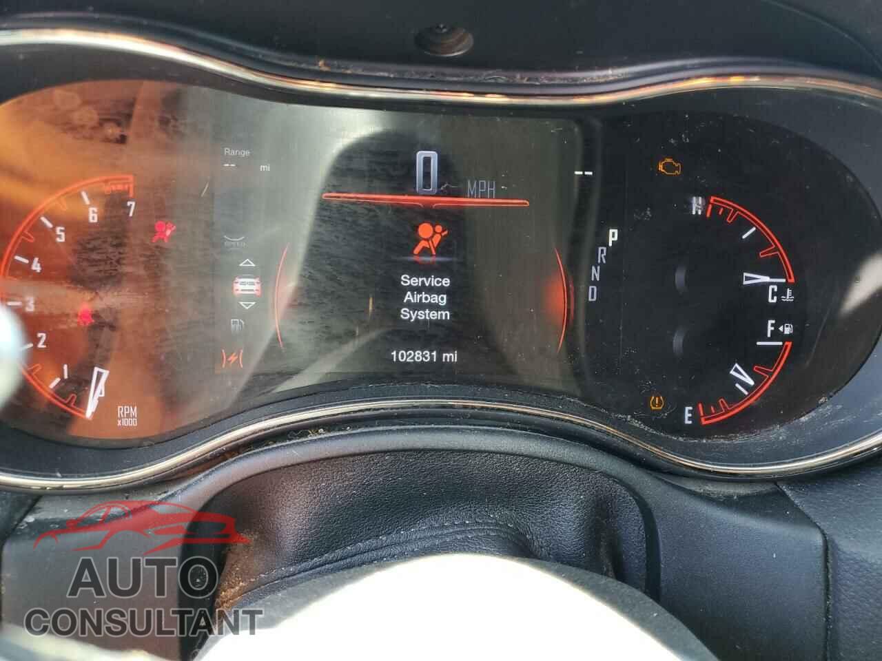 DODGE DURANGO 2019 - 1C4RDJDG5KC651845