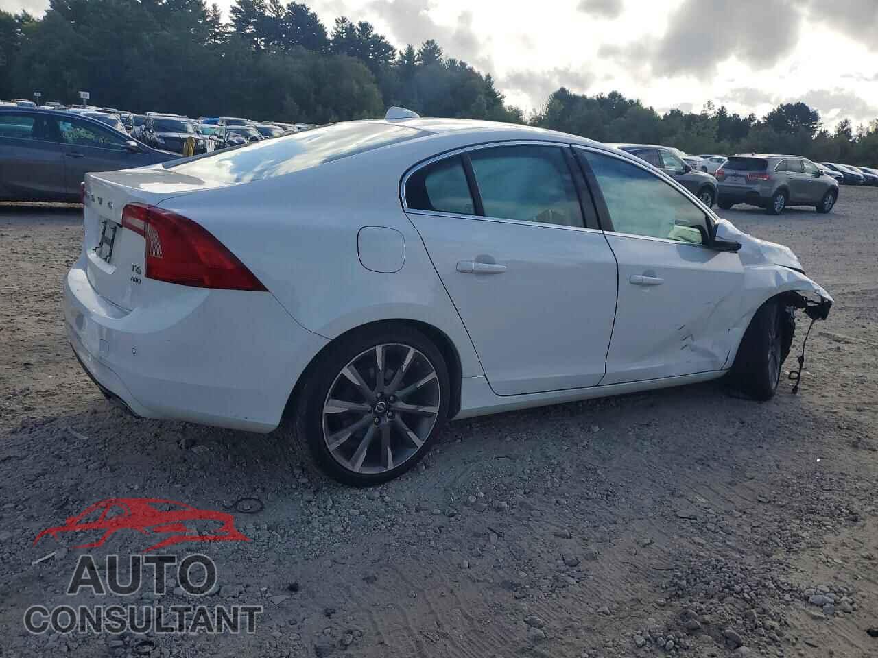 VOLVO S60 2014 - YV1902FH4E2272931