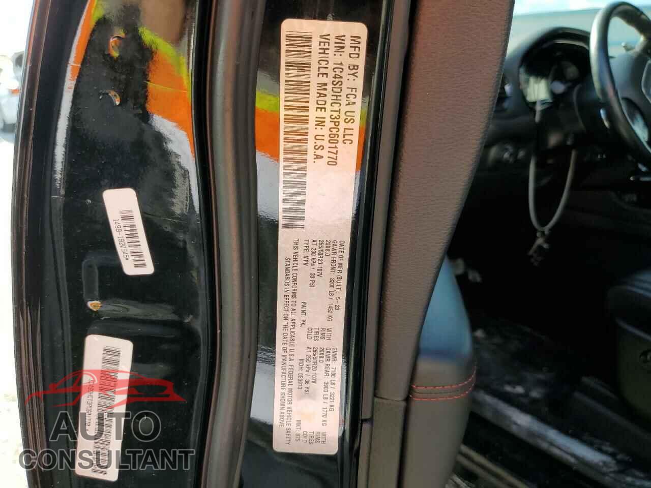 DODGE DURANGO 2023 - 1C4SDHCT3PC601770