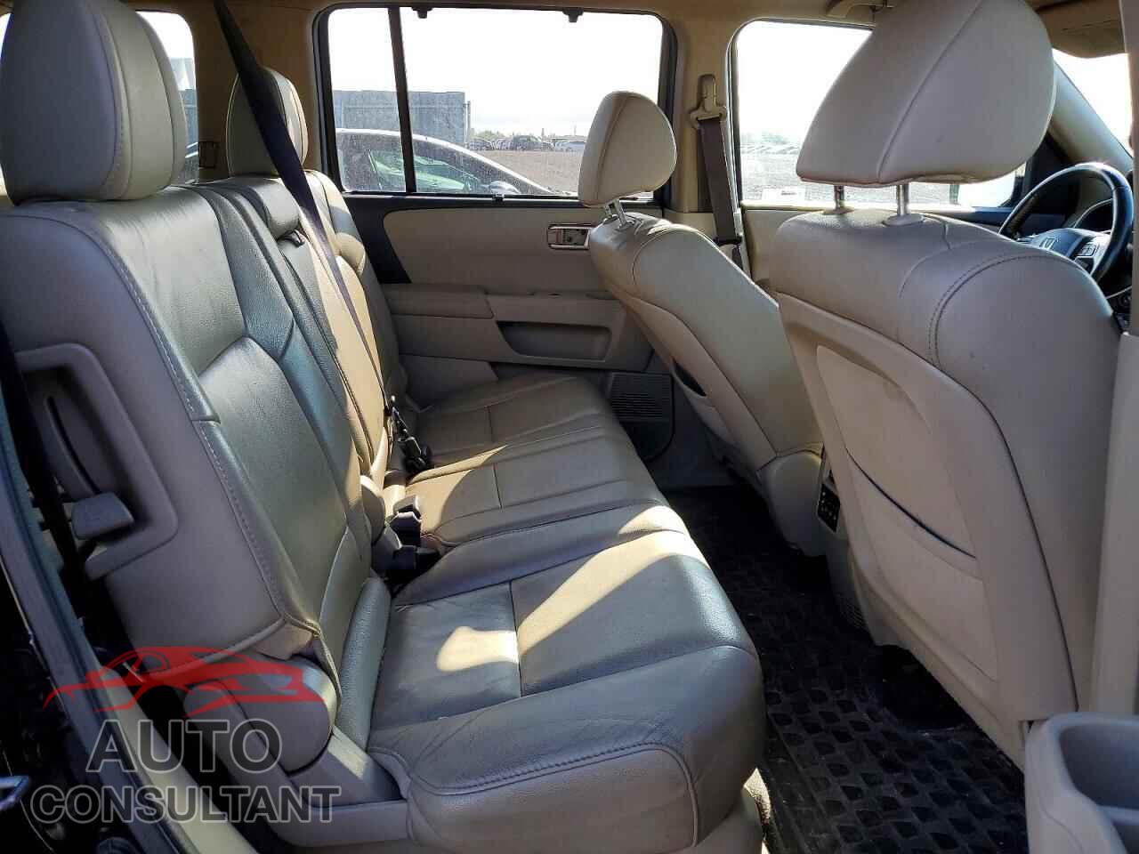 HONDA PILOT 2012 - 5FNYF4H93CB504849