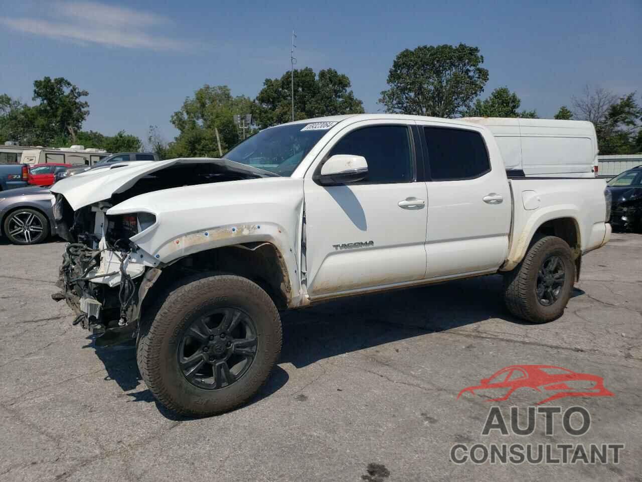 TOYOTA TACOMA 2018 - 3TMCZ5AN2JM152208