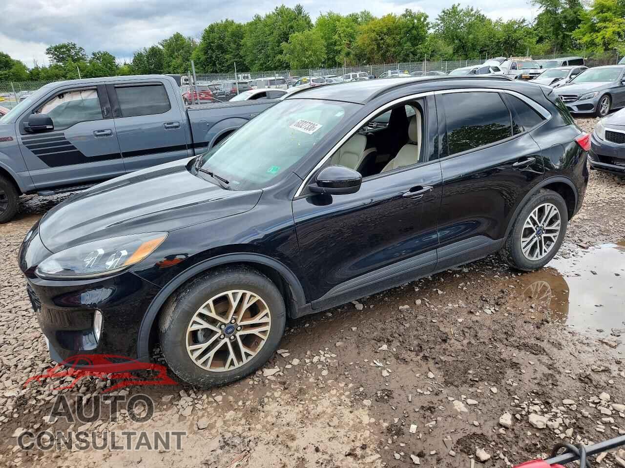FORD ESCAPE 2020 - 1FMCU0H64LUA00781