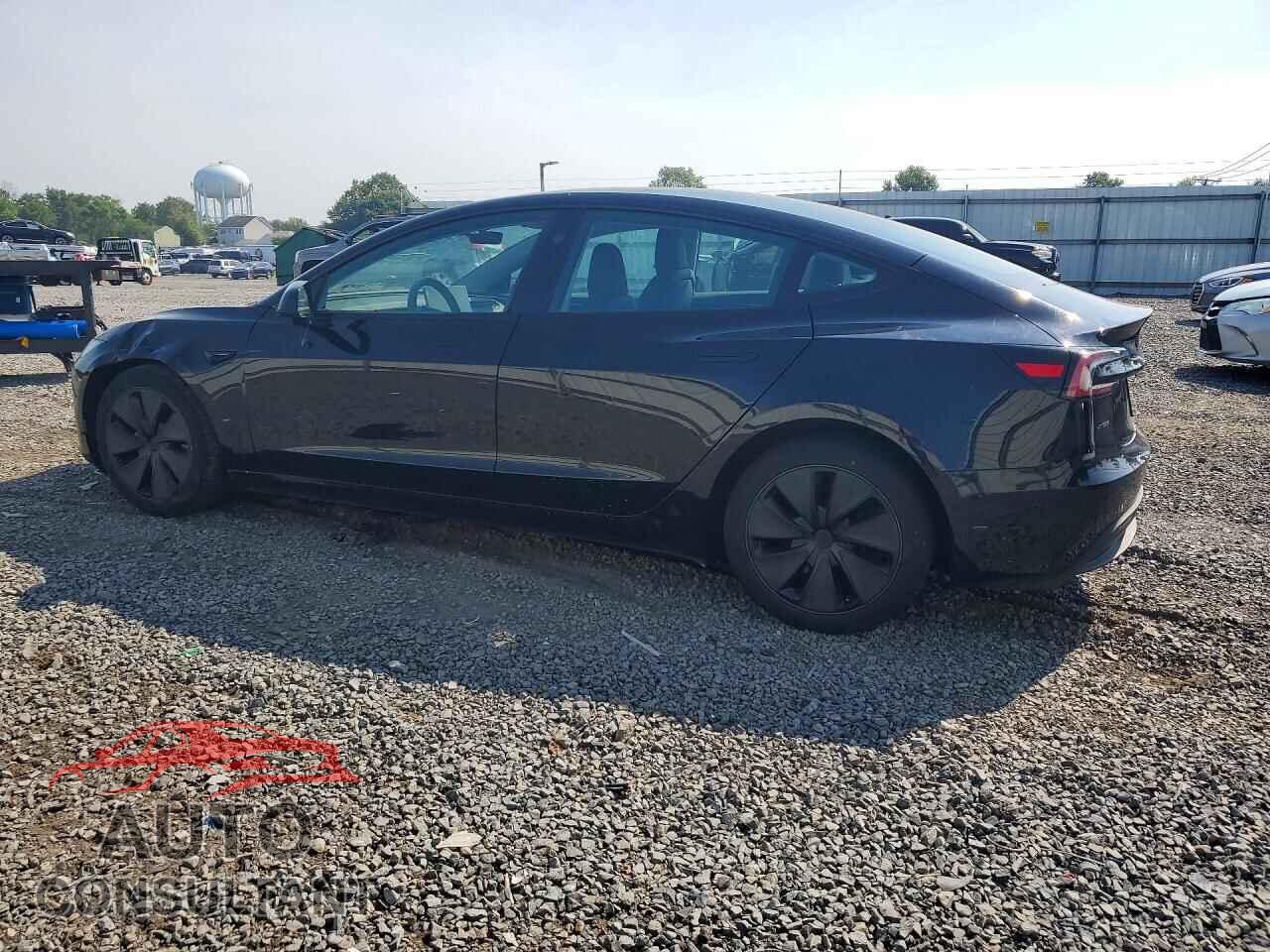 TESLA MODEL 3 2024 - 5YJ3E1EB8RF836779