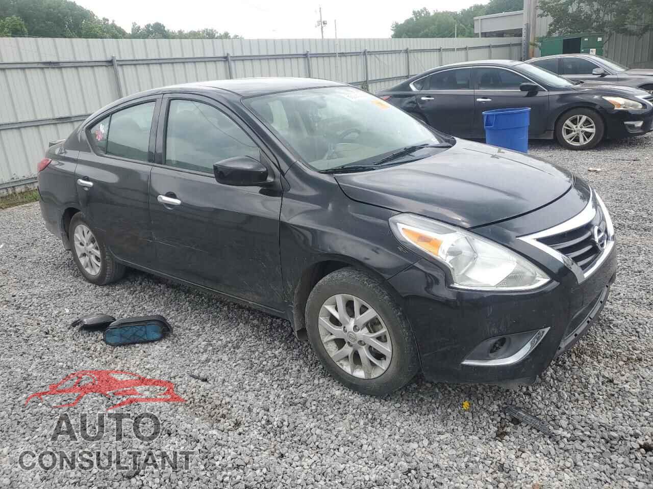 NISSAN VERSA 2017 - 3N1CN7AP3HL905479