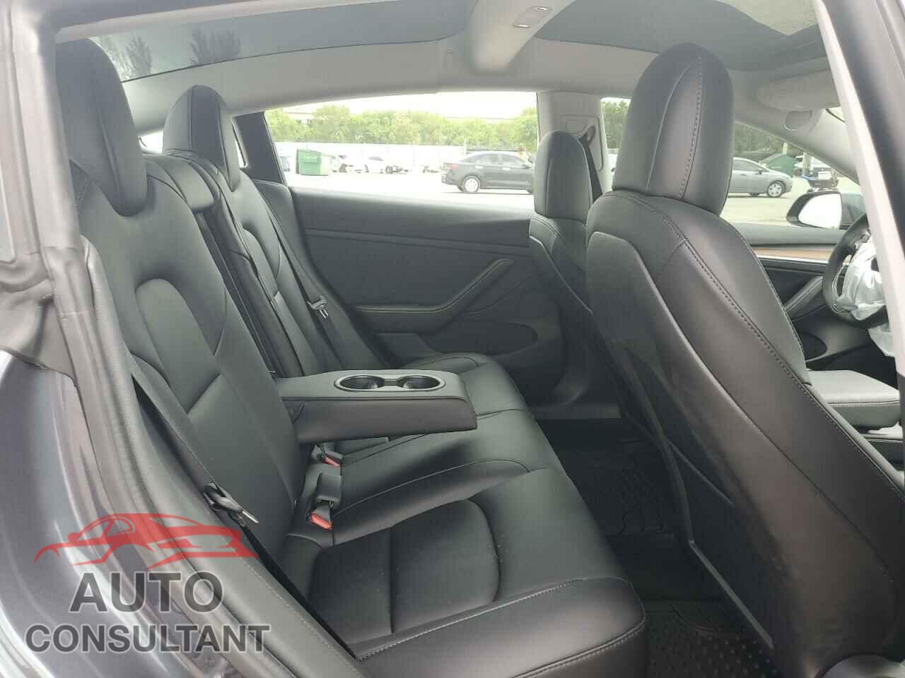 TESLA MODEL 3 2021 - 5YJ3E1EA0MF079392