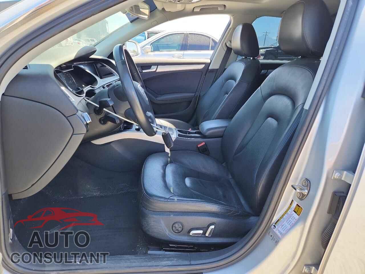 AUDI A4 2013 - WAUBFAFL6DN048736
