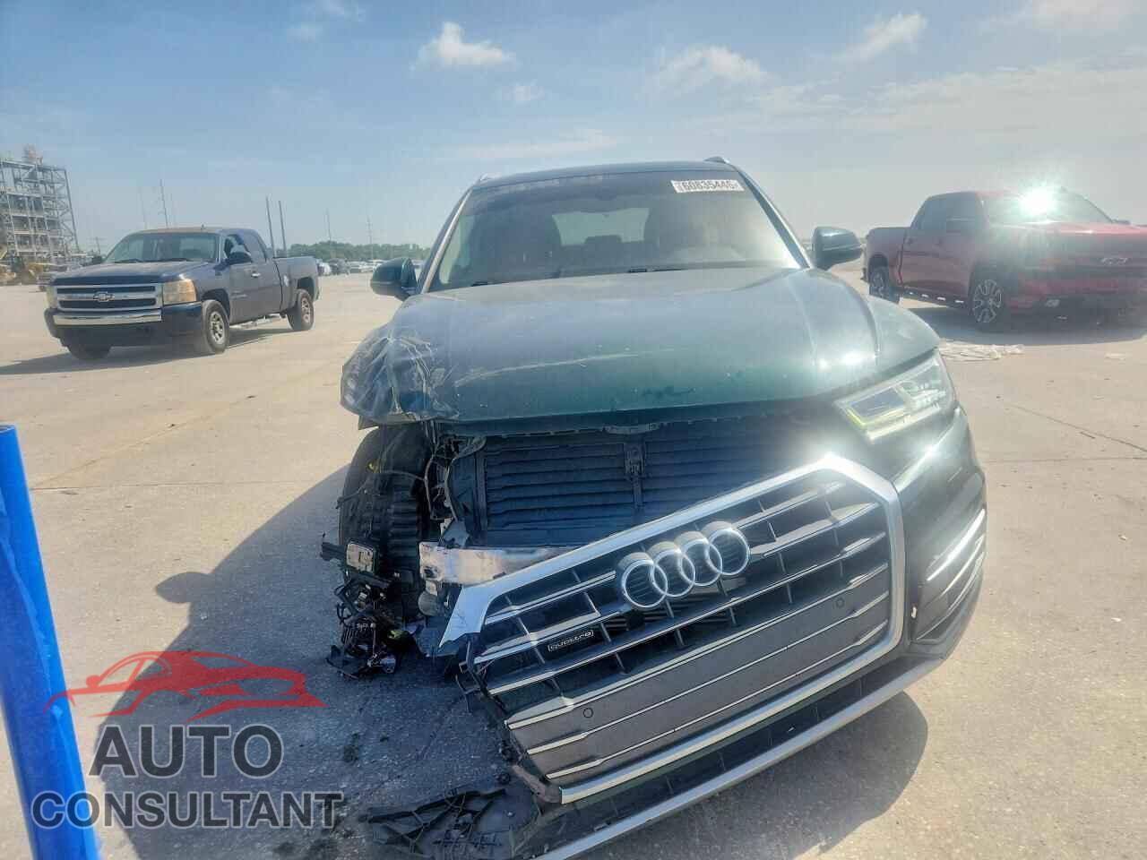 AUDI Q5 2018 - WA1BNAFY1J2024966